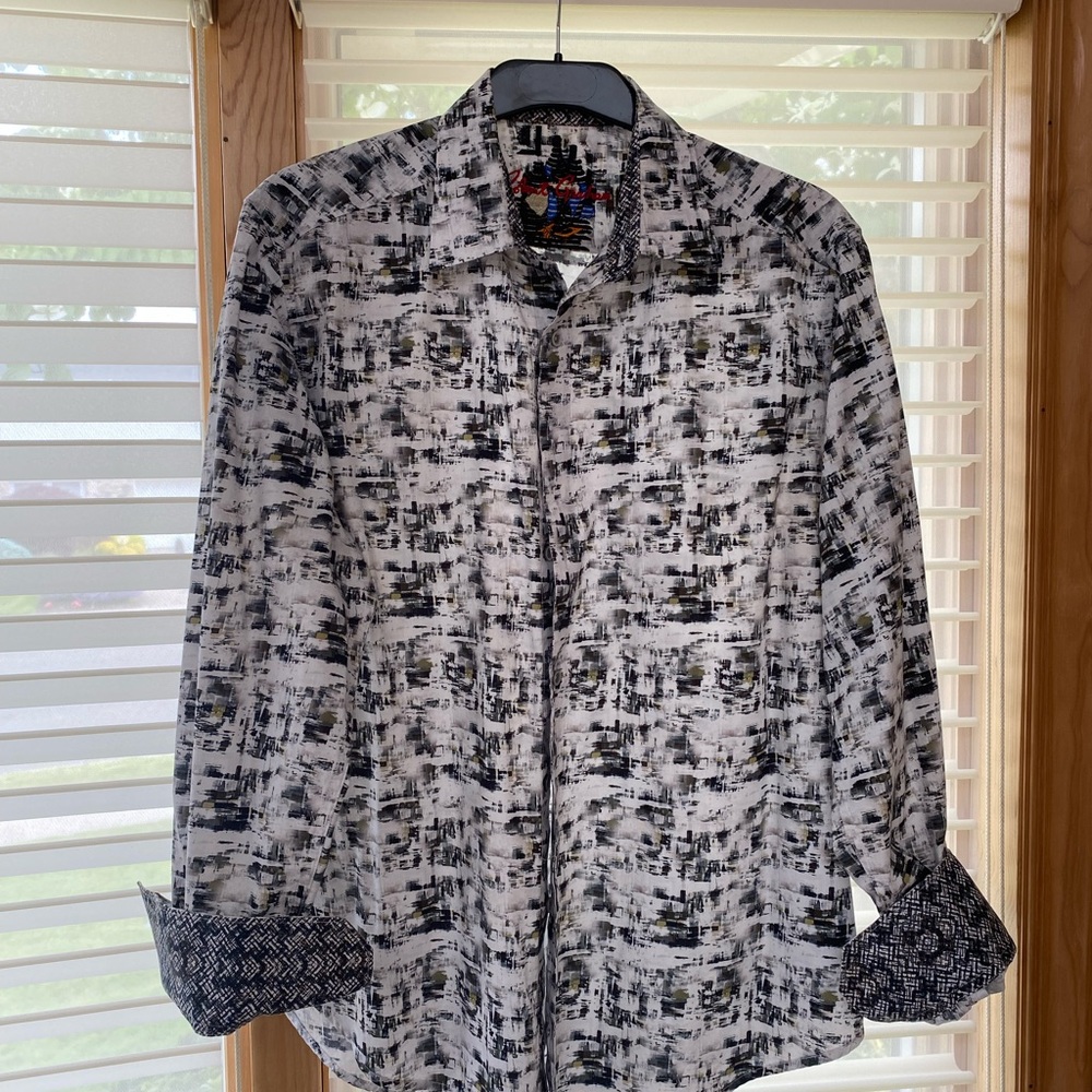 NWOT Robert Graham LS Cotton ClassiccShirt